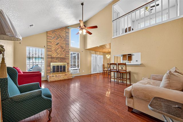 6202 Quiet Village Court, Houston, TX 77053