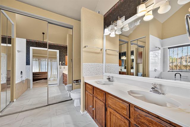 6202 Quiet Village Court, Houston, TX 77053