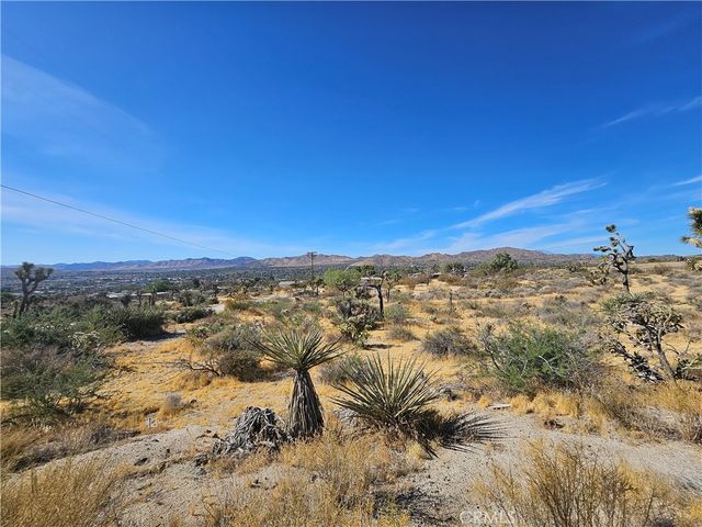 1 Sunnyslope Drive, Yucca Valley, CA 92284