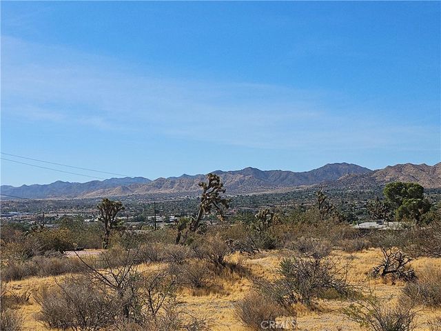 1 Sunnyslope Drive, Yucca Valley, CA 92284