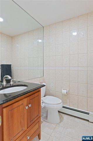 530A Hughes Street, Northvale, NJ 07647