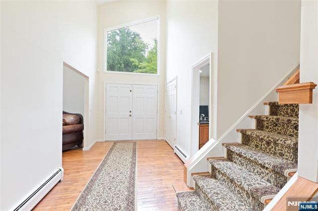 530A Hughes Street, Northvale, NJ 07647