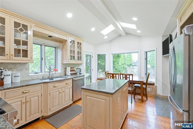 530A Hughes Street, Northvale, NJ 07647