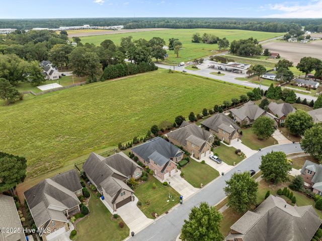 3705 Prestwick Place, Greenville, NC 27834