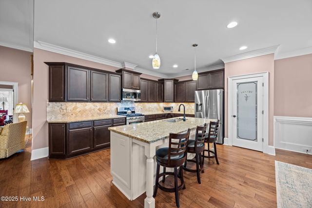 3705 Prestwick Place, Greenville, NC 27834