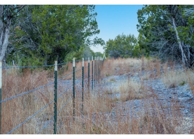 000 S Rocky Trail, Lampasas, TX 76550