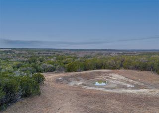 000 S Rocky Trail, Lampasas, TX 76550