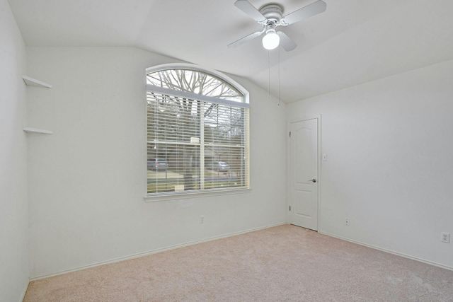 8605 Ganttcrest DR, Austin, TX 78749