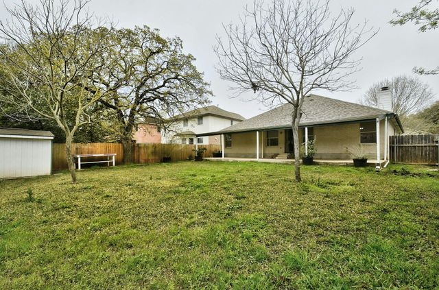 8605 Ganttcrest DR, Austin, TX 78749