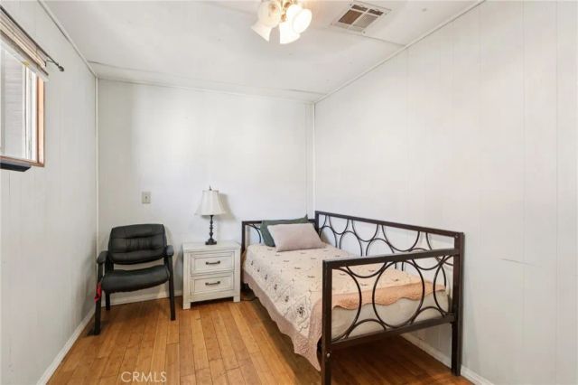 16079 Yarnell C27, Sylmar, CA 91342