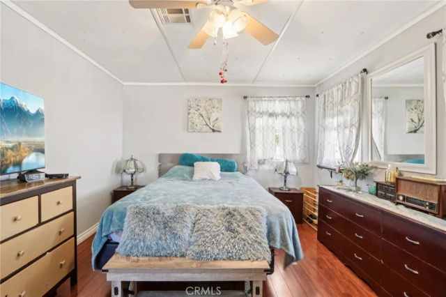 16079 Yarnell C27, Sylmar, CA 91342