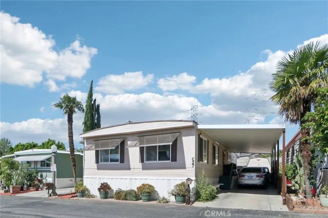 16079 Yarnell C27, Sylmar, CA 91342