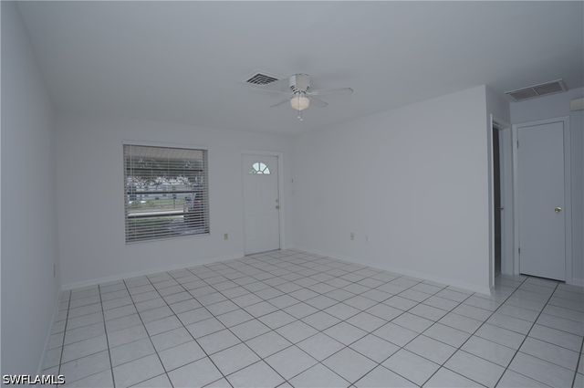 1193 S Alhambra CIR, Naples, FL 34103