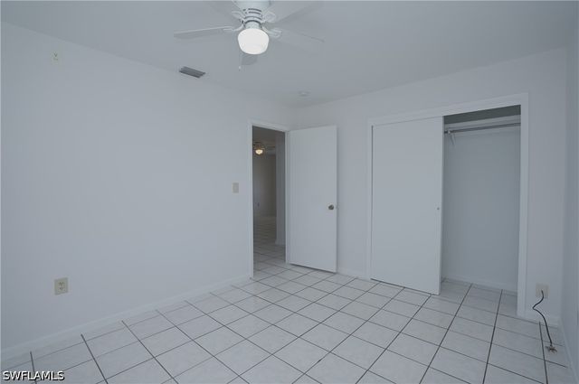 1193 S Alhambra CIR, Naples, FL 34103