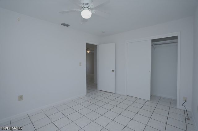 1193 S Alhambra CIR, Naples, FL 34103