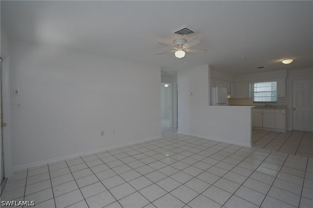 1193 S Alhambra CIR, Naples, FL 34103