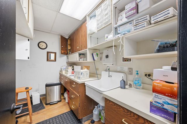 10547 S Ewing Avenue, Chicago, IL 60617