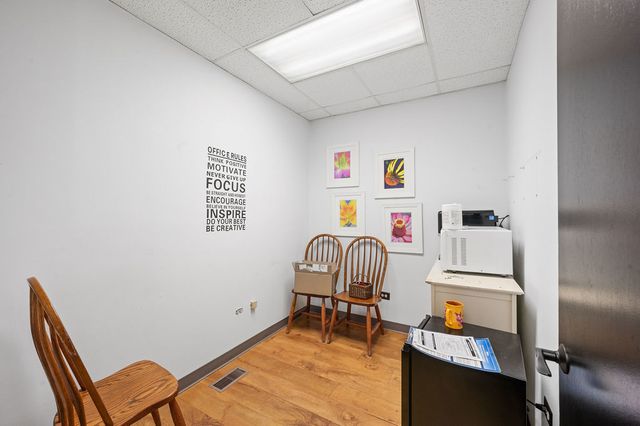 10547 S Ewing Avenue, Chicago, IL 60617