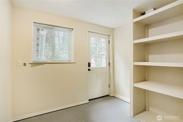 8451 NE 137th Street, Kirkland, WA 98034