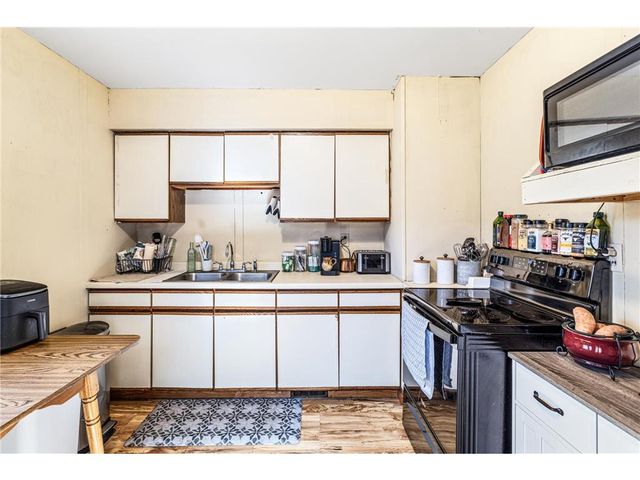 728 2nd Street, Altoona, WI 54720