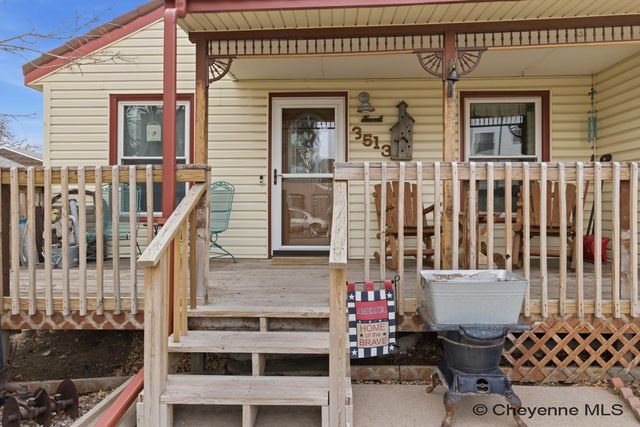 3513 HOLMES ST, Cheyenne, WY 82001