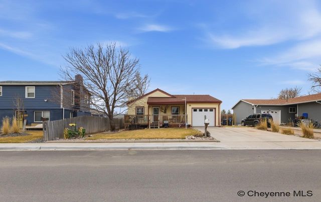 3513 HOLMES ST, Cheyenne, WY 82001
