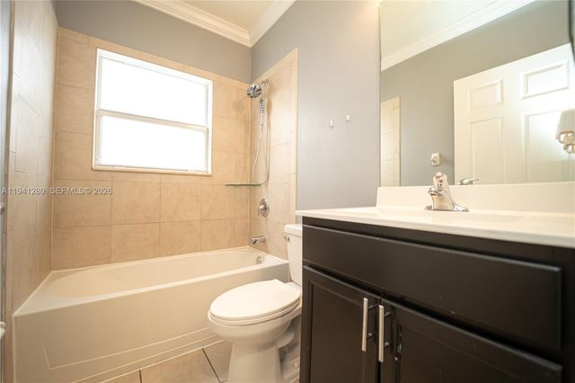 3136 SE 2nd Dr, Homestead, FL 33033