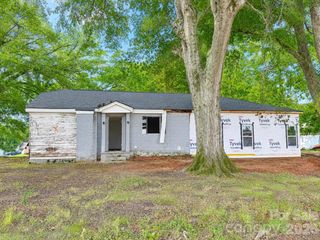 111 Churchill Drive, Kings Mountain, NC 28086