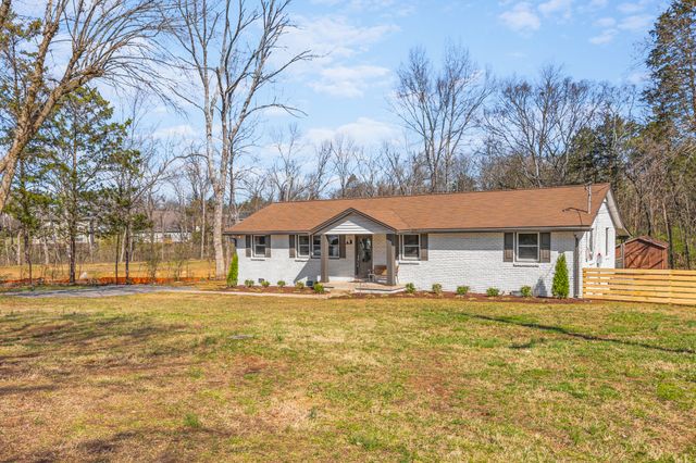 234 Spring St, La Vergne, TN 37086