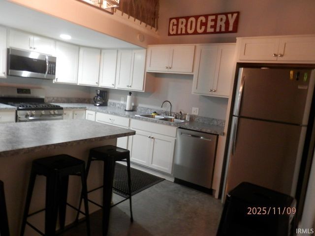 606 Main Street, Tell City, IN 47586