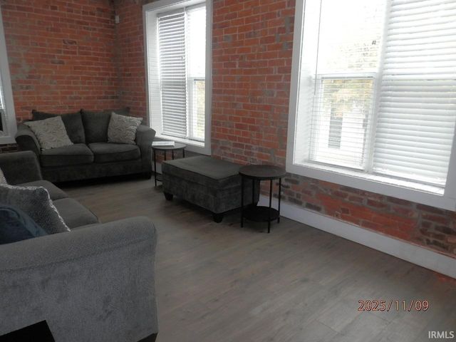 606 Main Street, Tell City, IN 47586