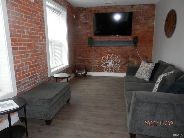 606 Main Street, Tell City, IN 47586