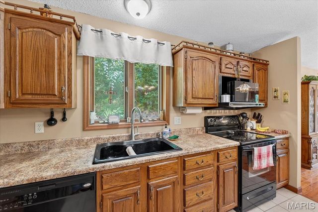 3871 Autumn Set Drive, Arnold, MO 63010