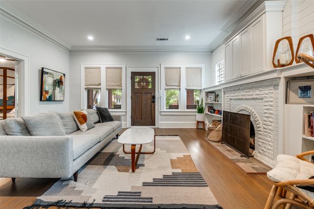 5235 Goodwin Avenue, Dallas, TX 75206