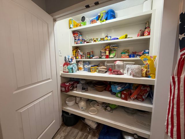 8954 Lawrence 2226, Monett, MO 65708