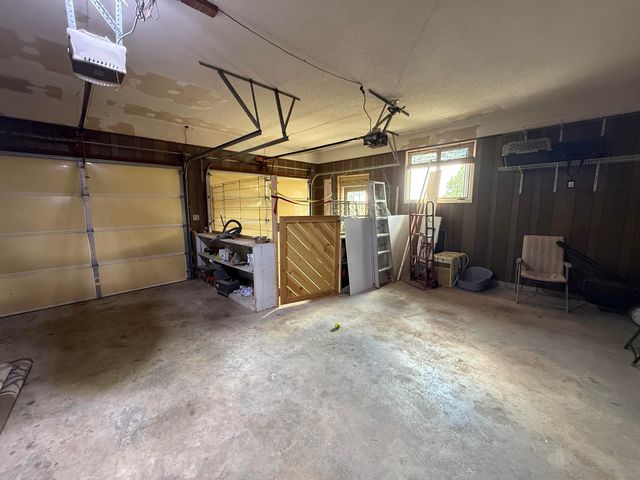 8954 Lawrence 2226, Monett, MO 65708