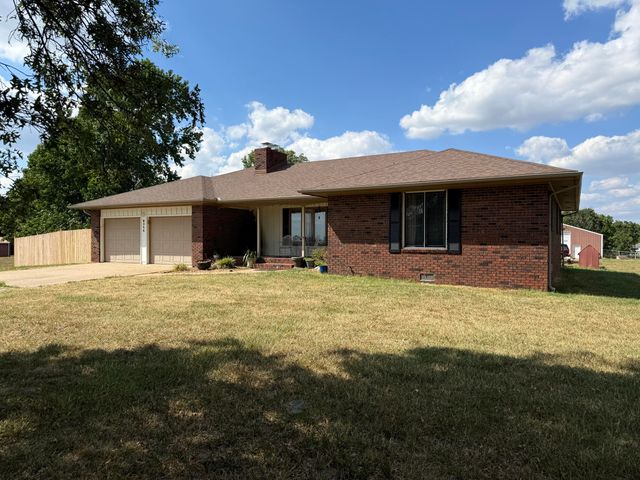 8954 Lawrence 2226, Monett, MO 65708