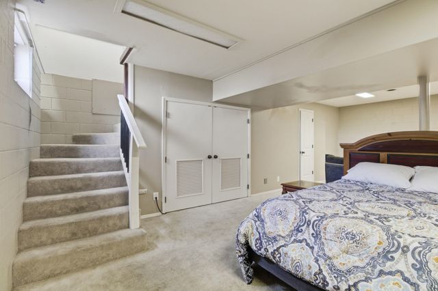 8954 Lawrence 2226, Monett, MO 65708