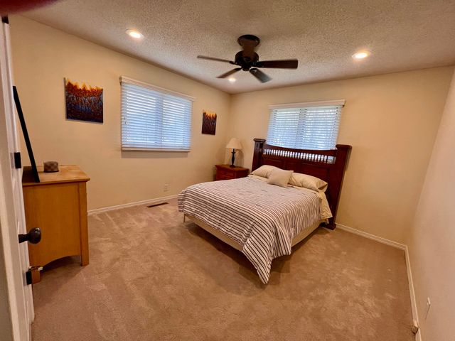 8954 Lawrence 2226, Monett, MO 65708