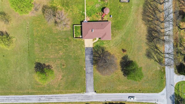 8954 Lawrence 2226, Monett, MO 65708