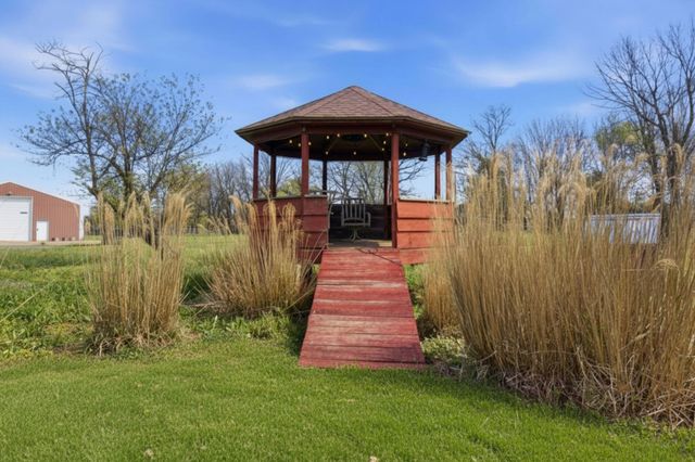 8954 Lawrence 2226, Monett, MO 65708