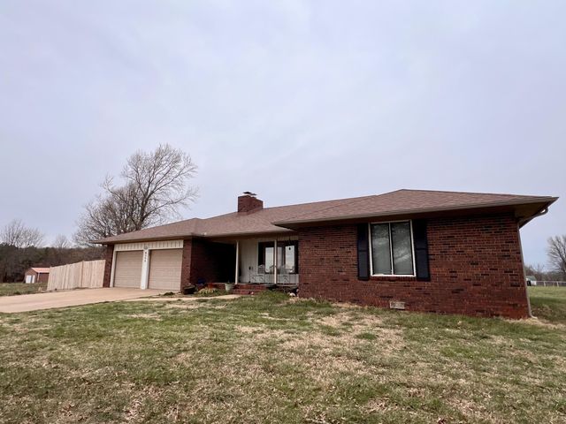 8954 Lawrence 2226, Monett, MO 65708