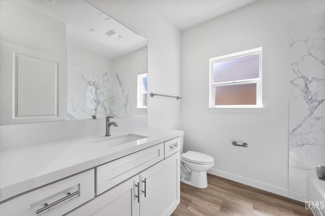28241 Stallion Springs Drive, Tehachapi, CA 93561