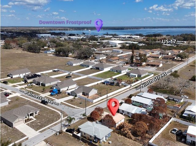 323 W 9TH STREET, Frostproof, FL 33843