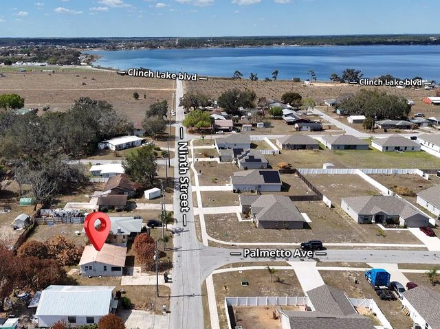 323 W 9TH STREET, Frostproof, FL 33843