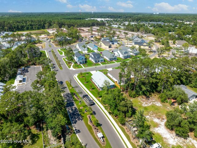 2289 Crescent Bay Drive, Southport, NC 28461