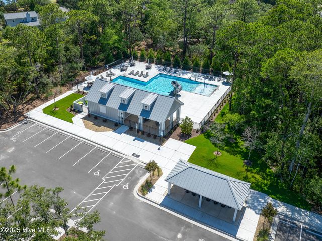 2289 Crescent Bay Drive, Southport, NC 28461