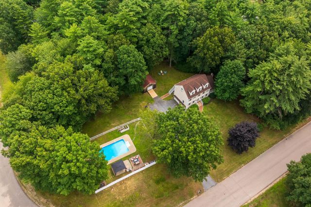 2 Chapman Way, Exeter, NH 03833