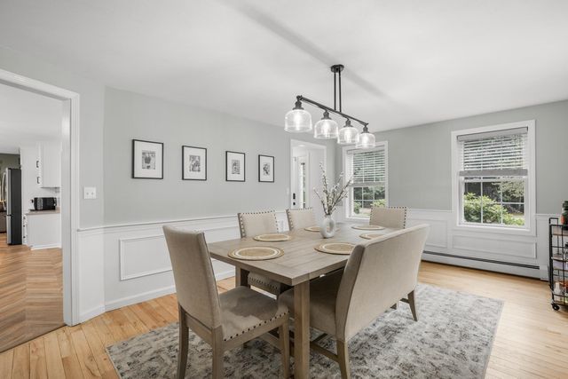 2 Chapman Way, Exeter, NH 03833