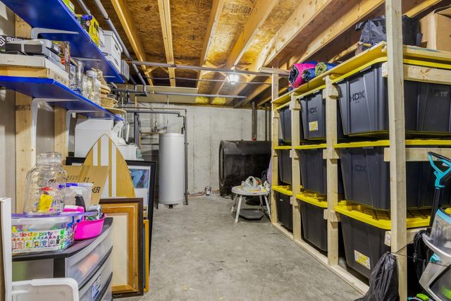2 Chapman Way, Exeter, NH 03833